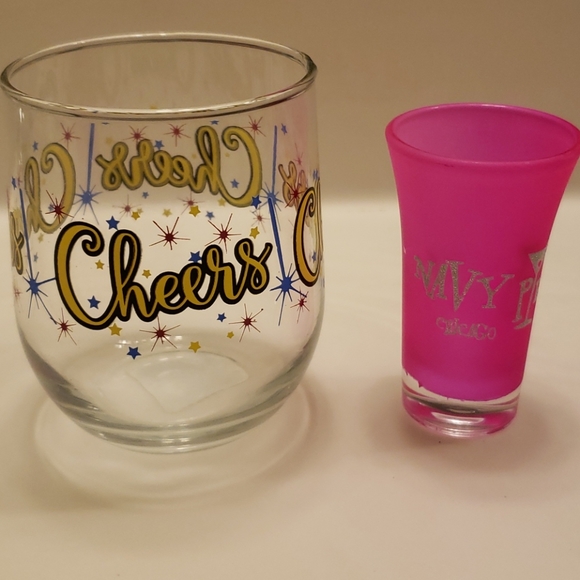 Cups 🥤 - Picture 2 of 15